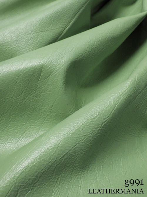 【半裁】牛クロム革 / シュリンク / 1.0mm (パステルグリーン)