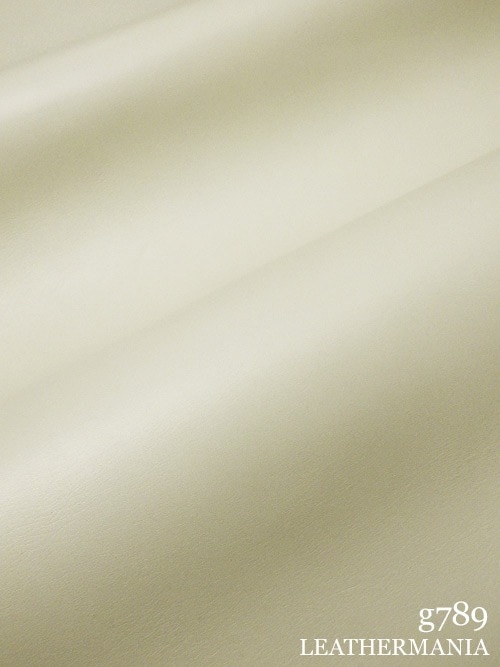 【半裁ハーフ】牛クロム革 / スムース / 1.8mm (アイボリー)