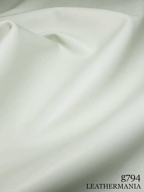 【半裁】牛クロム革 / スムース / 1.8mm (ホワイト)