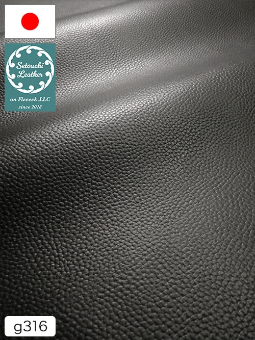 美品 フォールドオーバー クロスボディ 牛革 シボ革 シュリンクレザー 黒 美品 フォールドオーバー クロスボディ 牛革 シボ革 シュリンク