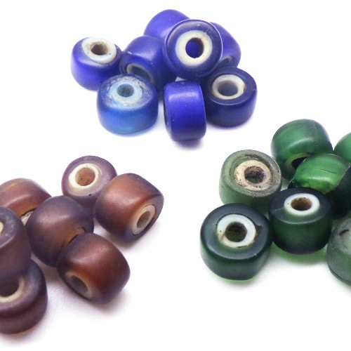 ホワイトハーツビーズ / 外径8mm / 内径2mm  (全3色) [39%OFF]