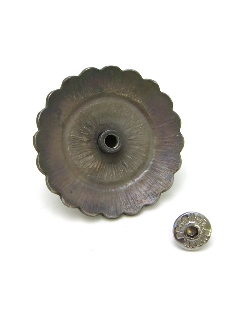 レザークラフト金具のシャイアンコンチョ / 40mm