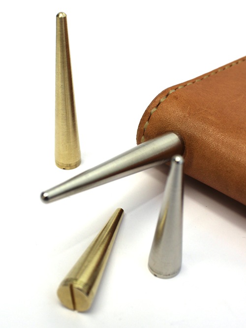 真鍮製 / ロンドン鋲 / コーン型 / ネジ式 / 直径9.5mm (全4種類) [30%OFF]
