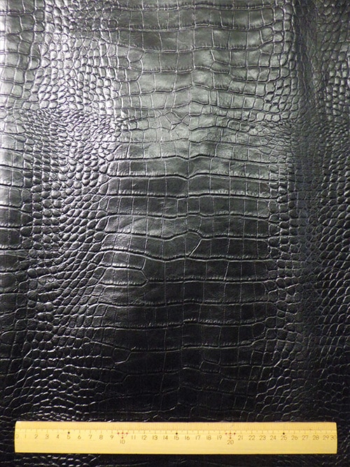 レザークラフト皮革の【半裁】牛クロム革 / 姫路レザー / ワニ型押し