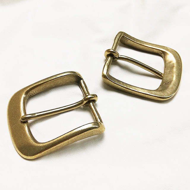 真鍮製バックル282【40mm】真鍮生地