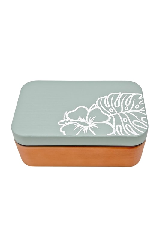 LUNCH BOX