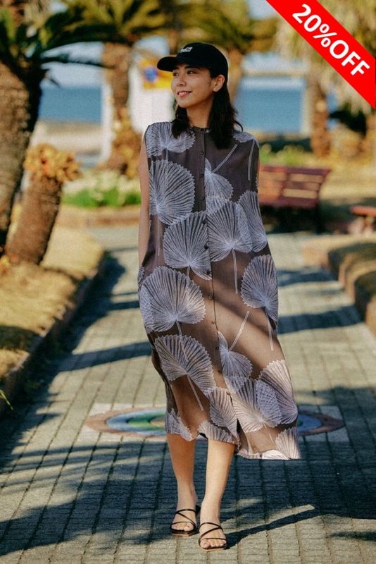 BUTTON DRESS