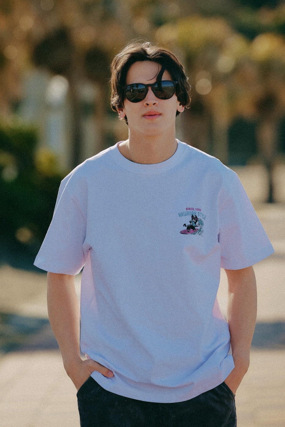 SURF DOG PRINT TEE