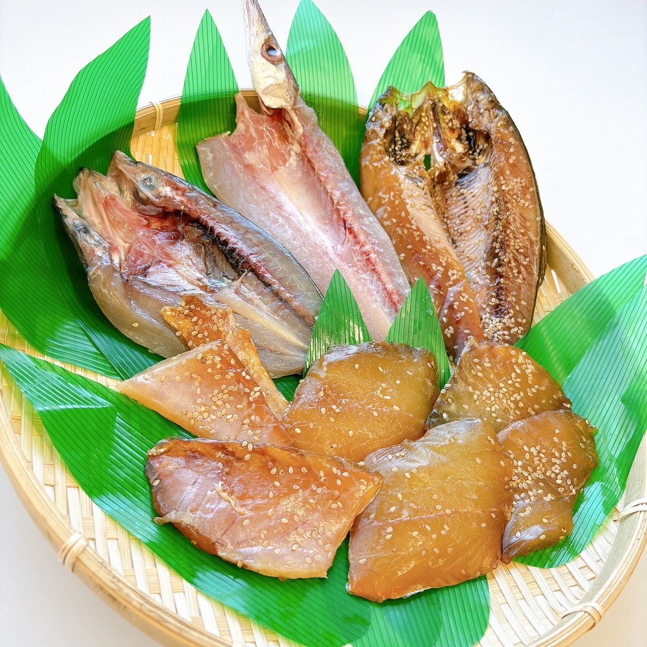 【地魚食べ比べ】一夜干しや味醂干し漁師手作り干物セット 5パック入り