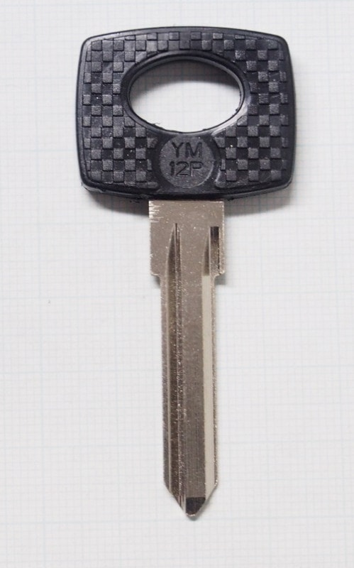 YM12P-SILCA MERCEDES BENZ ブランクキー スペアキー作成 合鍵作成