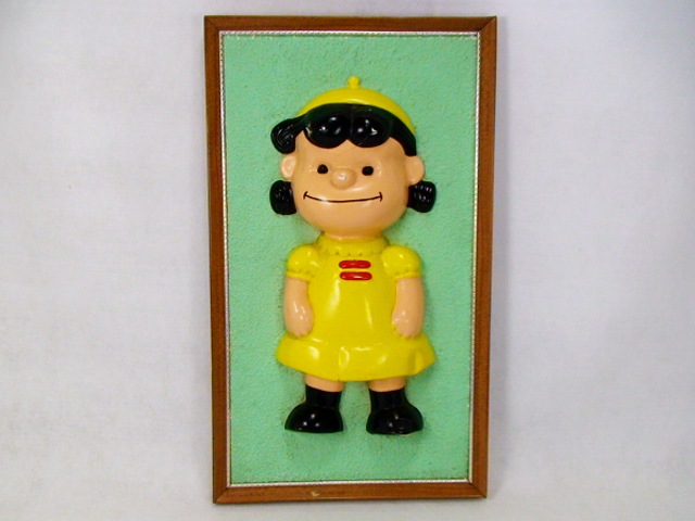 ビンテージ '60s スヌーピー ルーシー 3D WALL DISPLAY 壁掛け