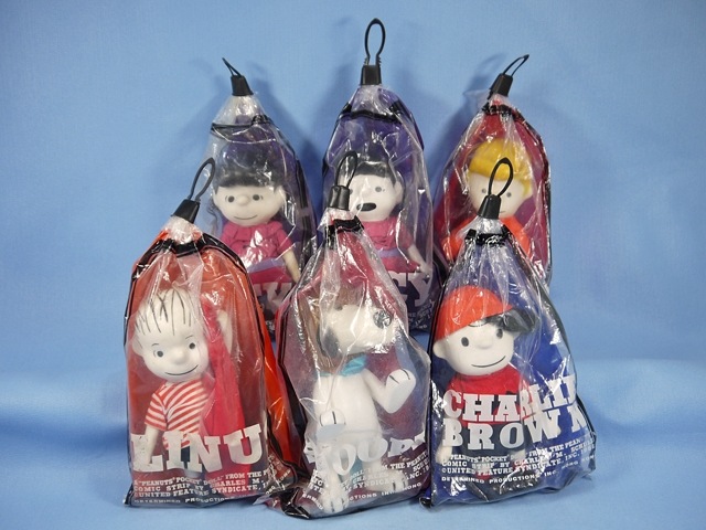 ビンテージ Snoopy スヌーピー Pocket Doll 6体セット ピン付袋入り