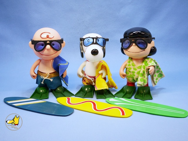 ビンテージ Determined '75 スヌーピー Action Doll サーフィン 3体