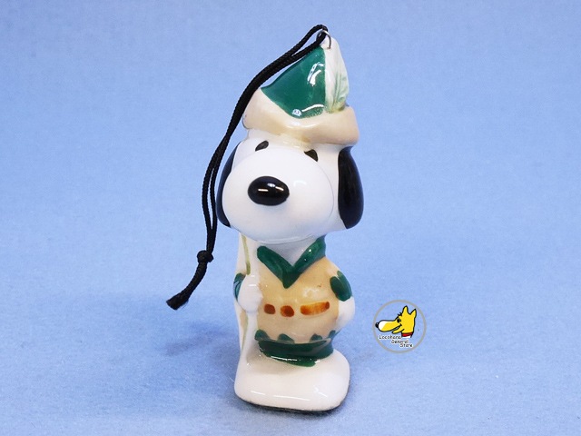 ビンテージ Determined '75 スヌーピー オーナメントドール