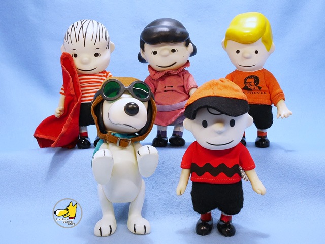 Determined　'66 ピーナッツ スヌーピー　ポケットドール 5体セット Determined '66 ピーナッツ スヌーピー ポケットドール 5体セット