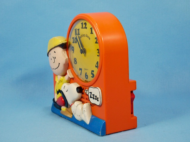��OUTLET�ۥӥ�ơ�����Determined 70�� ���̡��ԡ� Snoopy and Charlie Brown Talking Alarm Clock