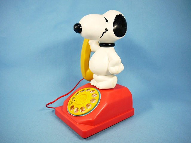 ビンテージ Hasbro 80 スヌーピー Snoopy Whirl N Twirl Phone ビンテージ ピーナッツ トイ ラージトイ Locohana General Store ビンテージ Hasbro 80 スヌーピー Snoopy Whirl N Twirl Phone ビンテージ ピーナッツ トイ ラージトイ Locohana General Store
