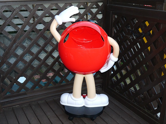 �ӥ�ơ�����M&M's Store Display�����ȥ��ǥ����ץ쥤������å�