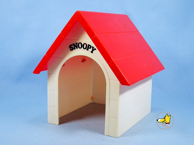�ӥ�ơ�����Determined��'75  ���̡��ԡ���SNOOPY AND HIS DOG HOUSE PLAYSET �ɥå��ϥ����ץ쥤���å�