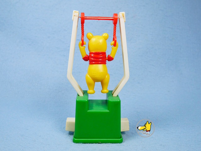ӥơKohner Bros70'sWinnie the Pooh  סtricky trapeze