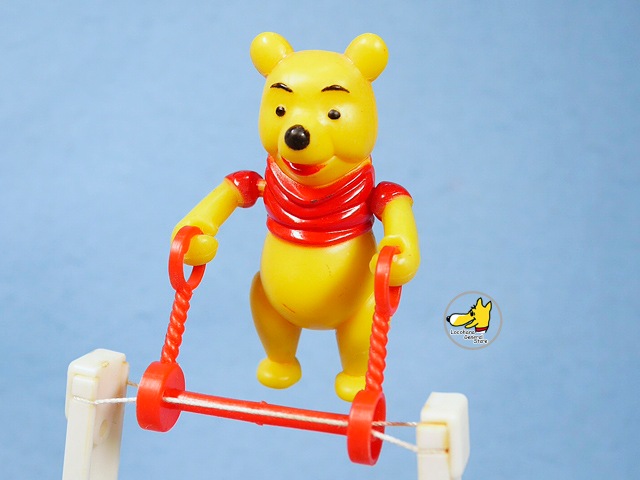 ӥơKohner Bros70'sWinnie the Pooh  סtricky trapeze