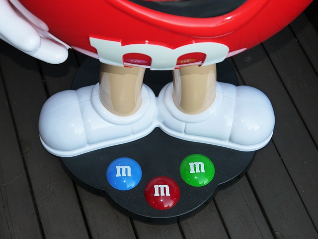 �ӥ�ơ�����M&M's Store Display�����ȥ��ǥ����ץ쥤������å�