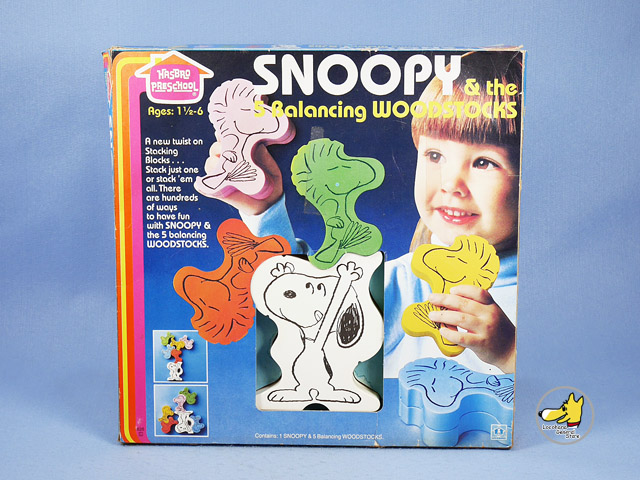 希少品スヌーピーのビンテージ箱付きプラモデル ビンテージ Hasbro '83 スヌーピー Snoopy & 5 Balancing Woodstocks