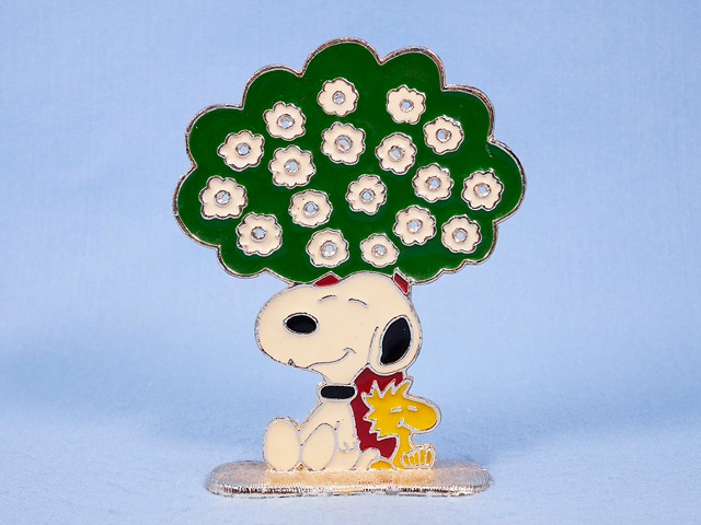 �ӥ�ơ�����Aviva 1970's ���̡��ԡ� Earring Holder �����󥰥ۥ������Snoopy&Tree