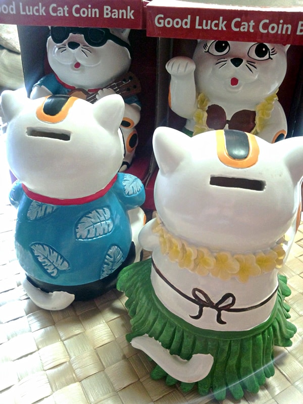 ハワイアン招き猫貯金箱-Good luck cat bank-ウクレレボーイキャット