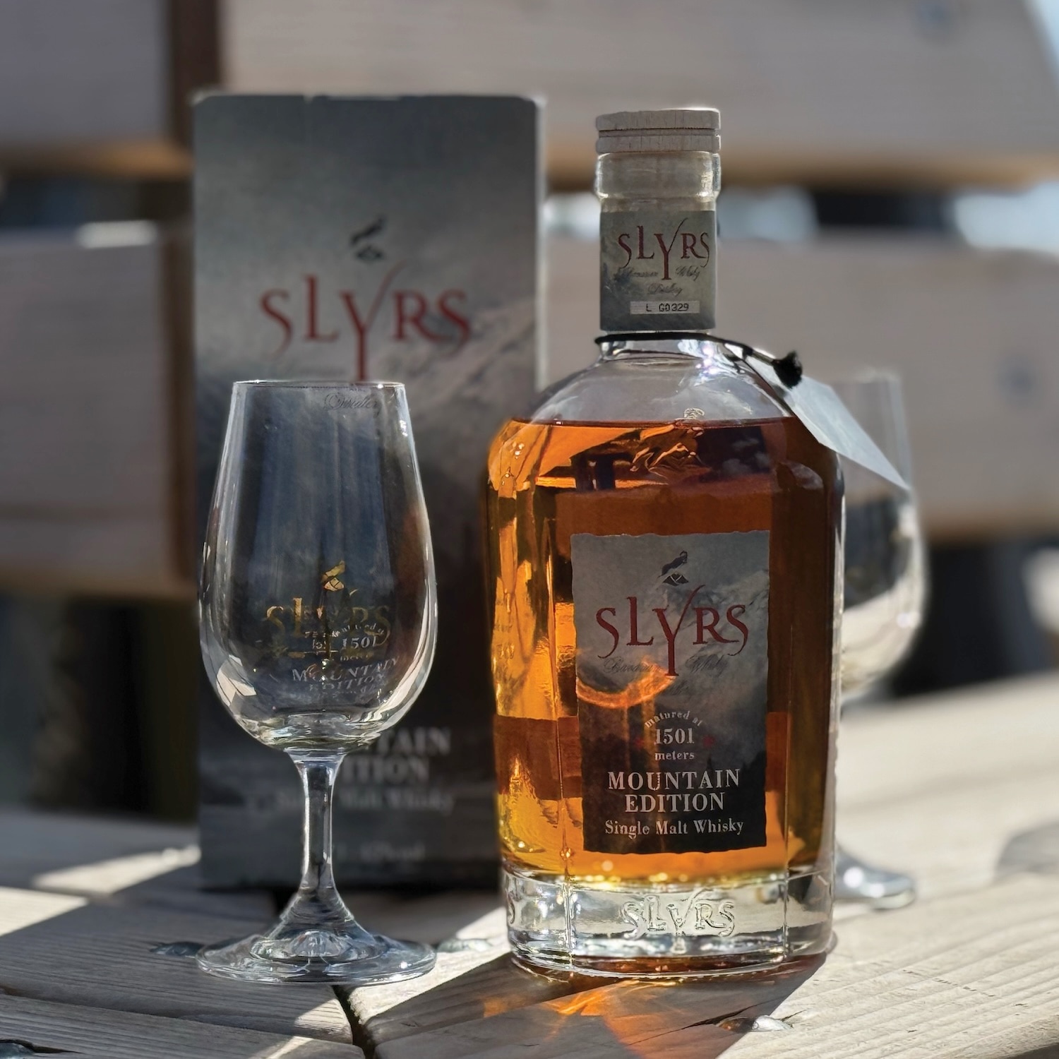 シュリアス シングルモルトウイスキー/マウンテン・エディション【日本