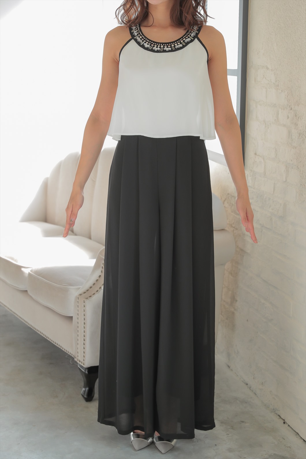 �饦��ɥͥå��ӥ��塼�Х����顼�����륤����R97097WH