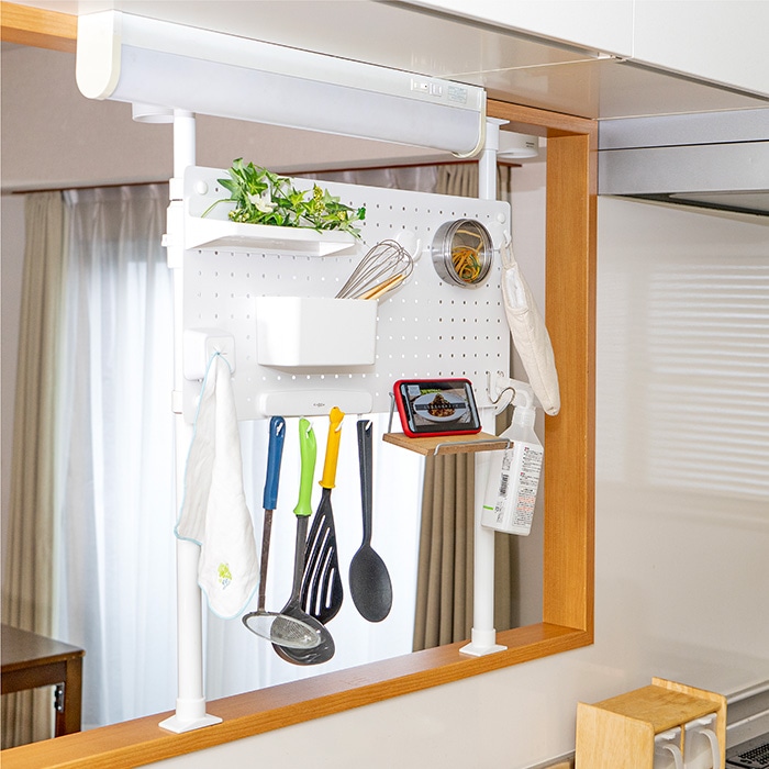 ミッキー つっぱり式パーテーション ×4セット NEW 間仕切り つっぱり カーテンポール 3分割 透明カーテン2枚