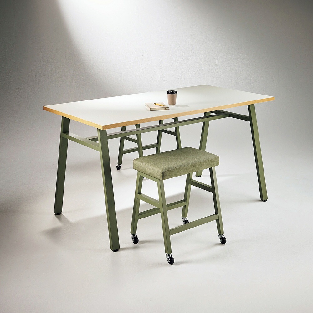 会議用テーブル ライオン事務器 幅1800×奥行900×高さ900mm ハイタイプ