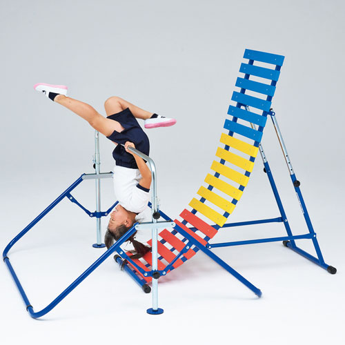 逆上がり台（屋外用） 逆上がり補助板ワイド600-A 逆上がり補助器 板幅60cm 屋内外兼用 T1784