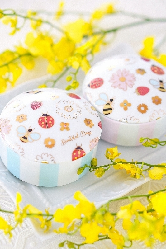 【5枚SET】マーガレットコレクション (1枚あたり1500円)A4