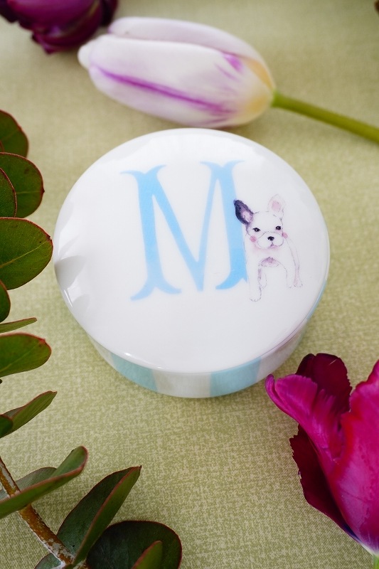 フィッシュテイルイニシャル ピンクM  A4