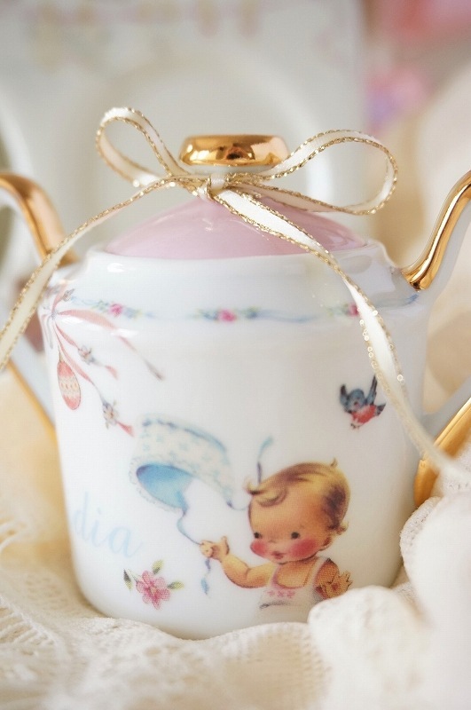 アンティークベビー A4