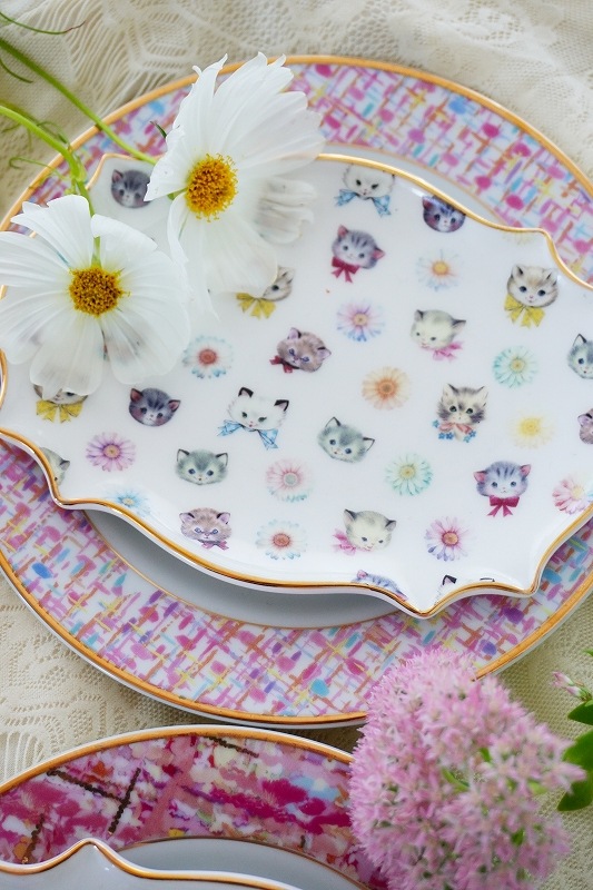 デイジーレトロキャット A4