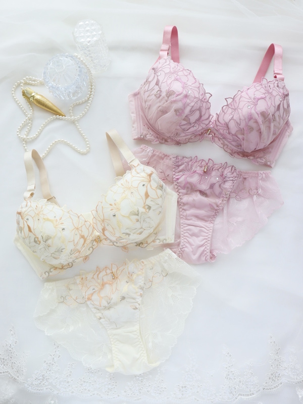 GHカップLily Jewel Night ブラセット