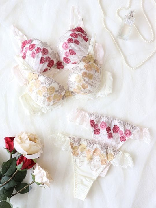 Brilliant Rose Bouquet ブラ&Tバックセット
