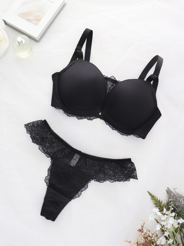 GHIカップ/Compact Smooth ブラ＆Tバックセット