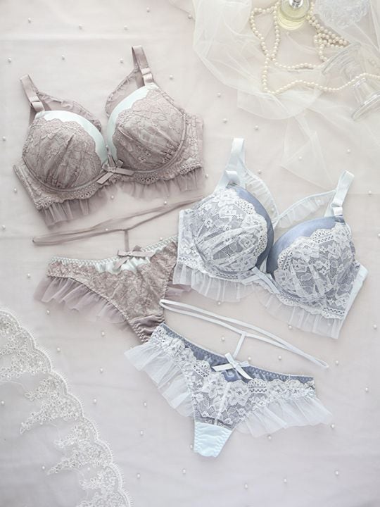 GHIカップ/Mystiqueブラ＆Tバックセット