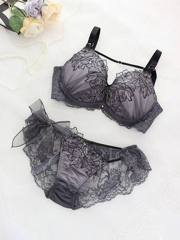 GHIカップ/Eutopiaブラセット｜かわいい下着・ランジェリーの通販