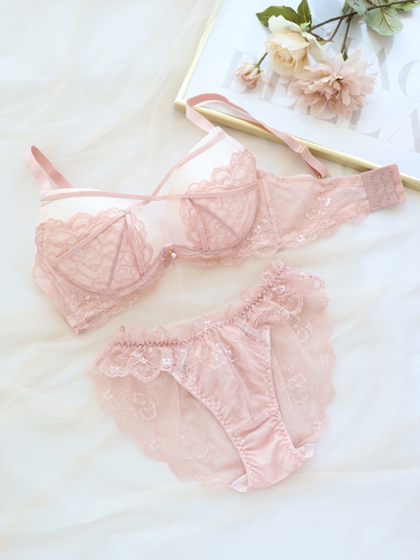 GHI/LOVE ISM ブラセットGHIカップ｜かわいい下着・ランジェリーの通販