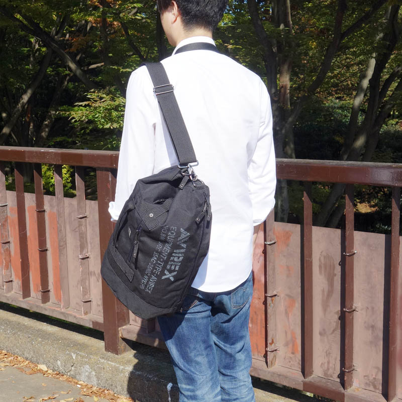 【AVIREX】4WAYボンサック リュック ショルダー 縦型ショルダー アウトドア 撥水 AVX3514