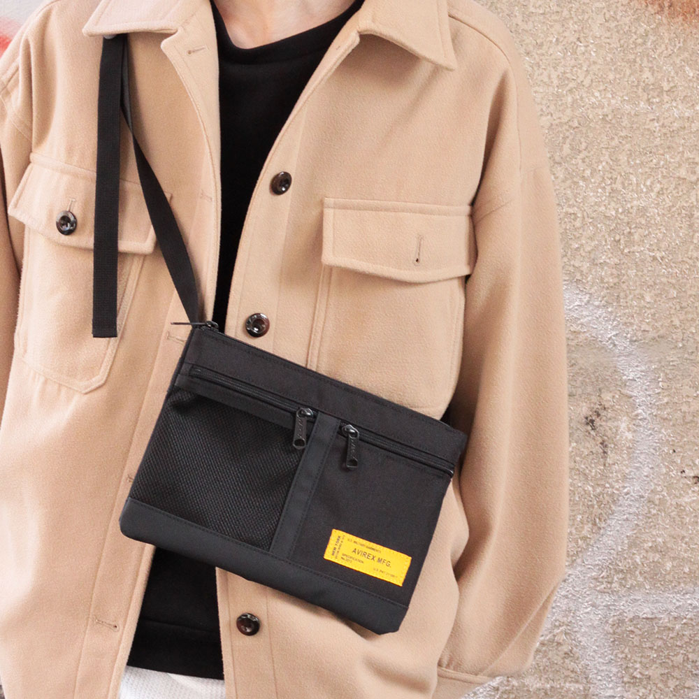 【AVIREX】　サコッシュバッグ　AX1143