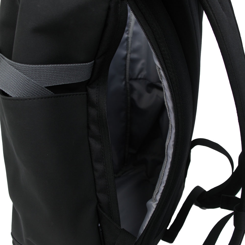 【Columbia】<br>Entiat Rock 35L ボックスリュック PU8828