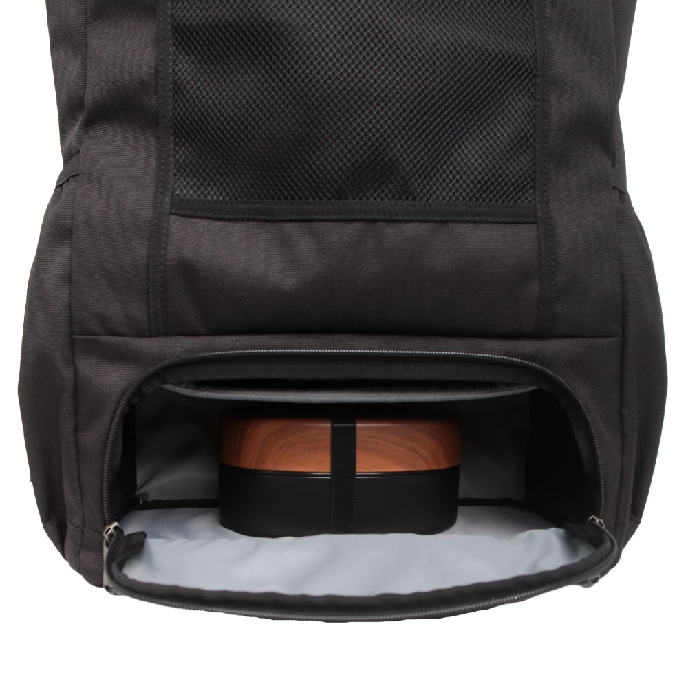 【Columbia】<br>LB Flawless LW 32L ボックスリュック PU8827