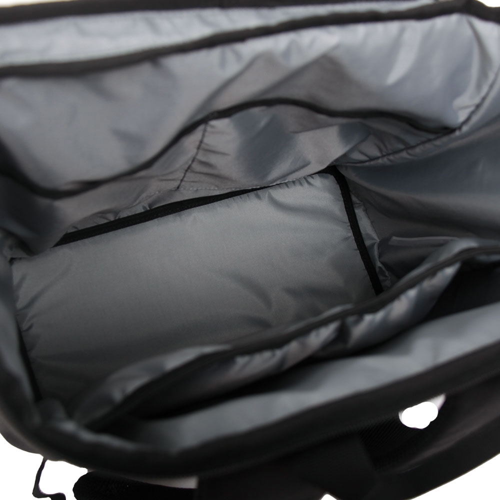 【Columbia】<br>LB Flawless LW 32L ボックスリュック PU8827