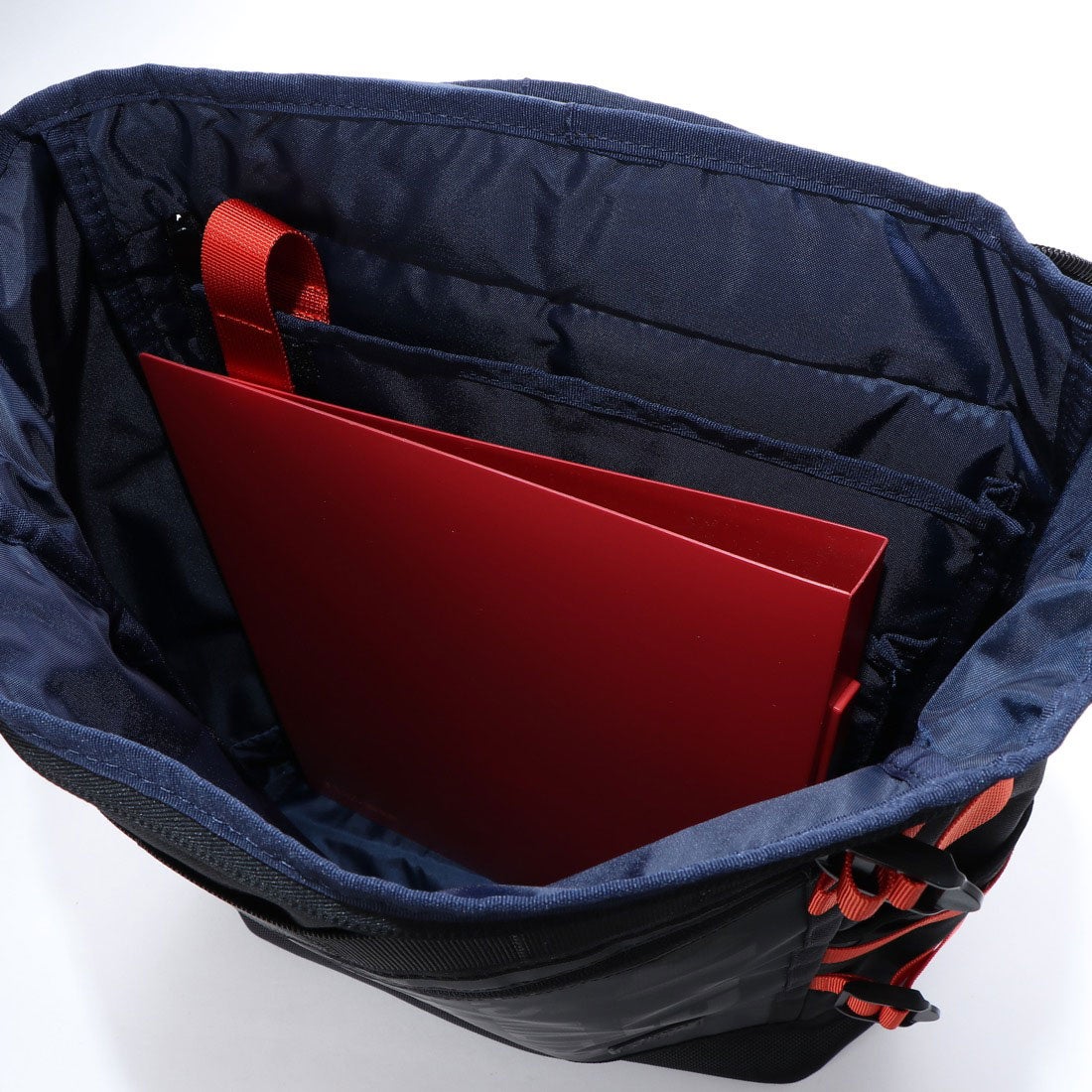 《men's FUDGE4月号掲載》【AVIREX】 ヒューズボックスリュック AVX593